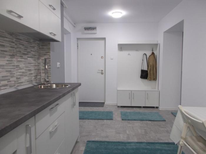 Apartament Tanya Targoviste Eksteriør bilde